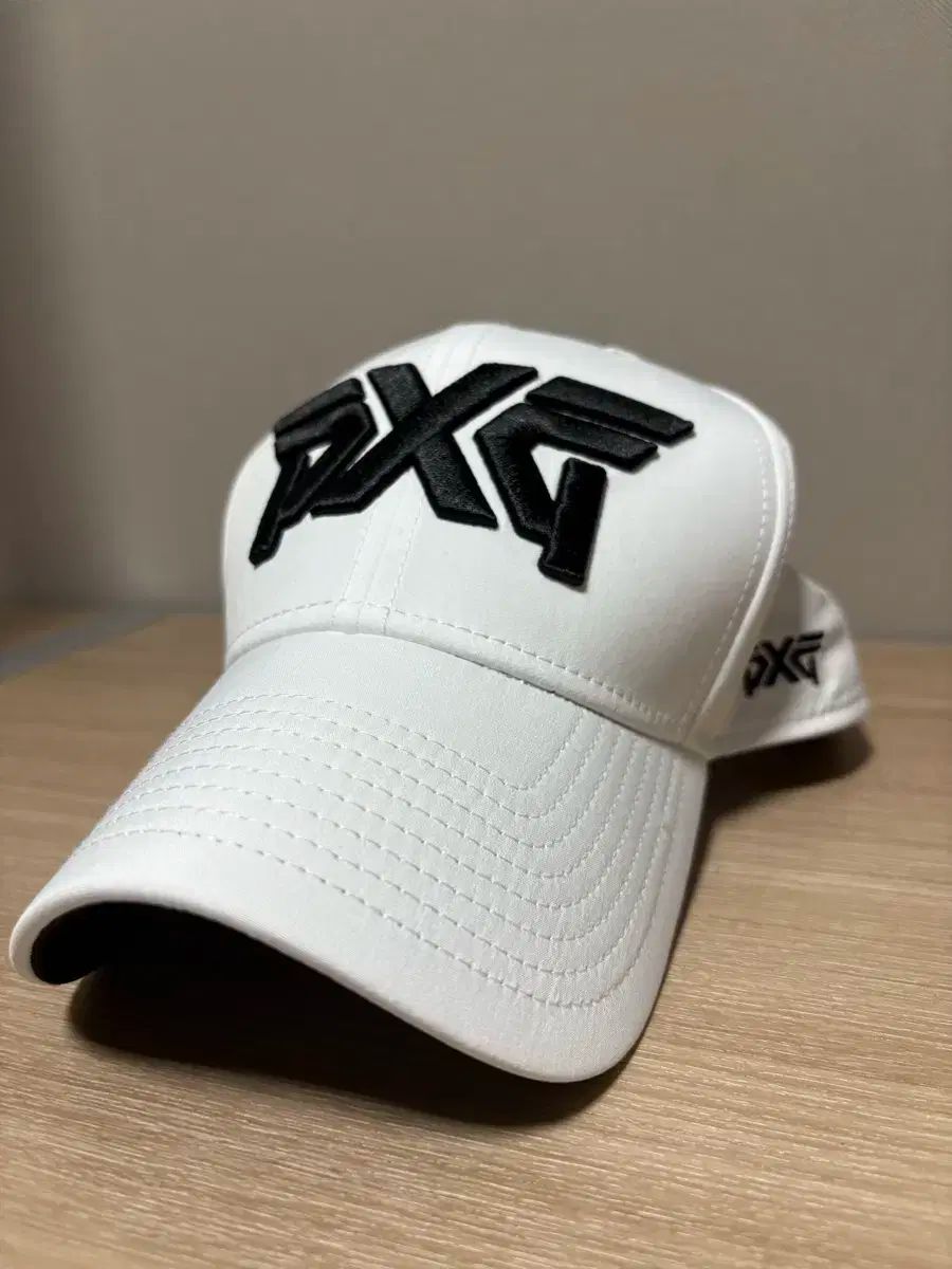 PXG ホワイトポロシャツ 4枚セットSizeMとマーカー付きキャップ PXG