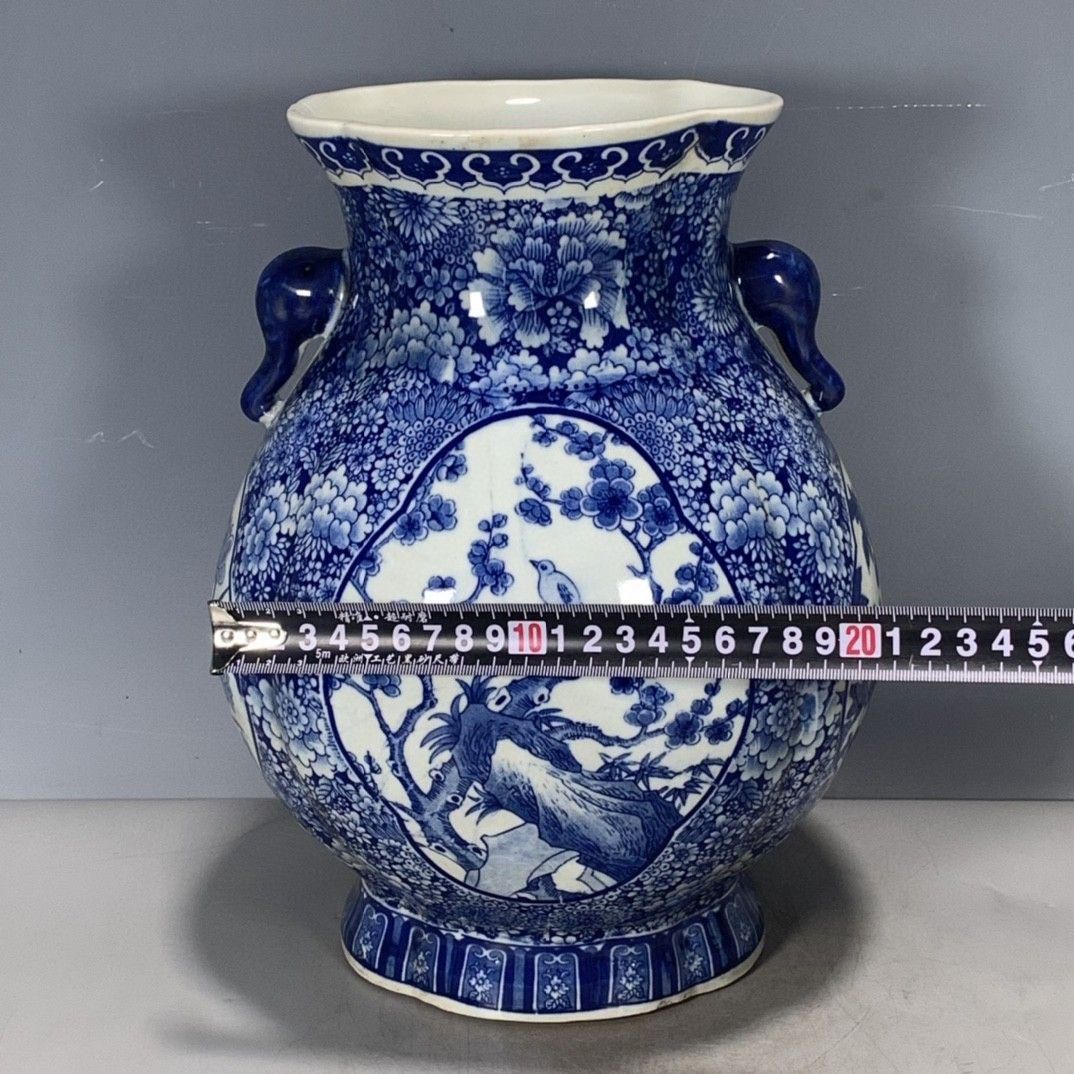 四方磁器の王瓶 工芸品 陶磁器 装飾品 花瓶 花器 美品 美術品 置物 陶芸 中国美術 花瓶 陶磁器 装飾品 工芸品美術品 置物 中国美術 花瓶 陶磁器