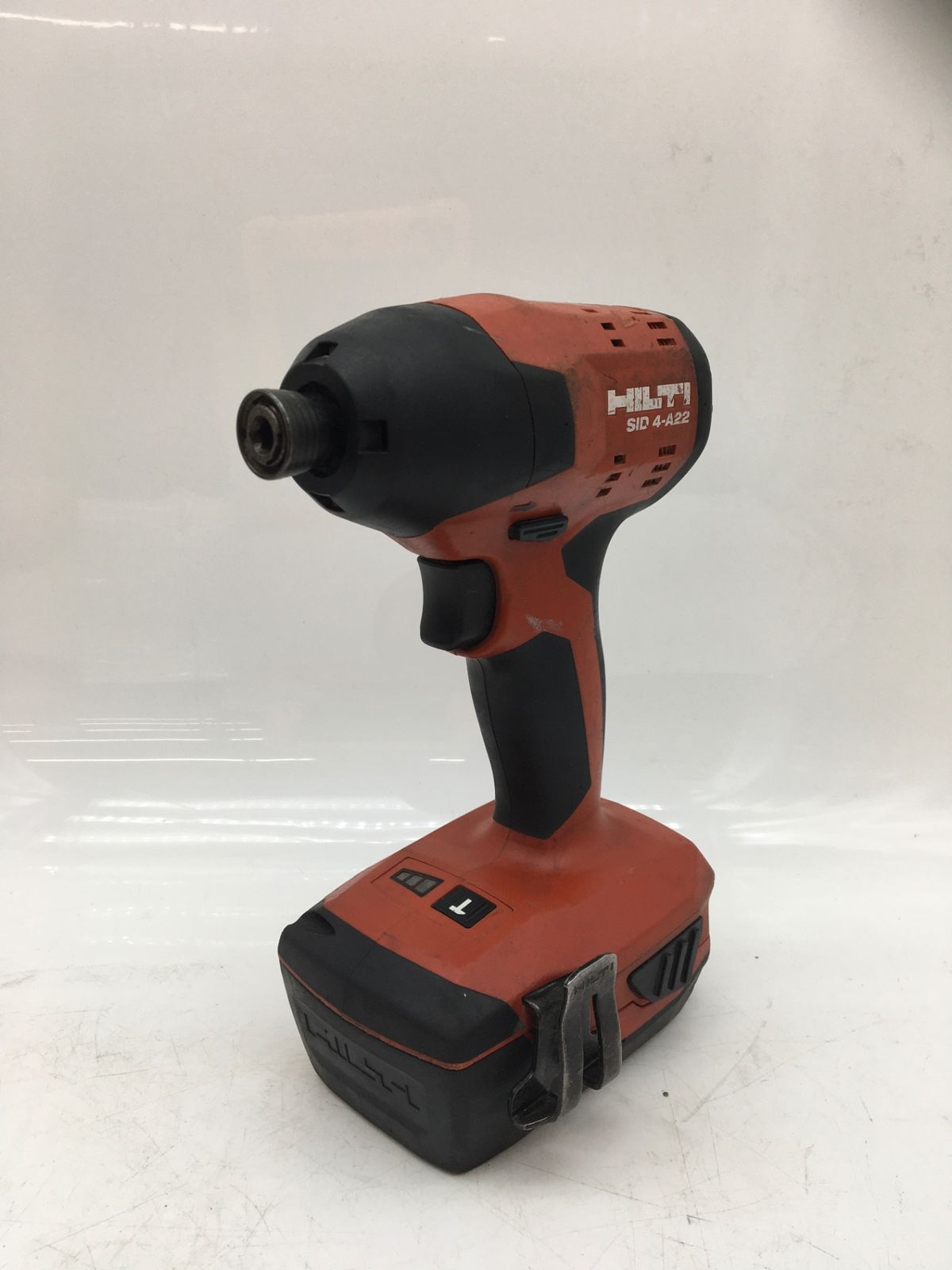 領収書発行可】☆HILTI/ヒルティ 22V充電式インパクトドライバー/バッテリーx2/充電器 SID4-A22  [IT1OUQ4KWO1L][エコツール知立店] - メルカリ