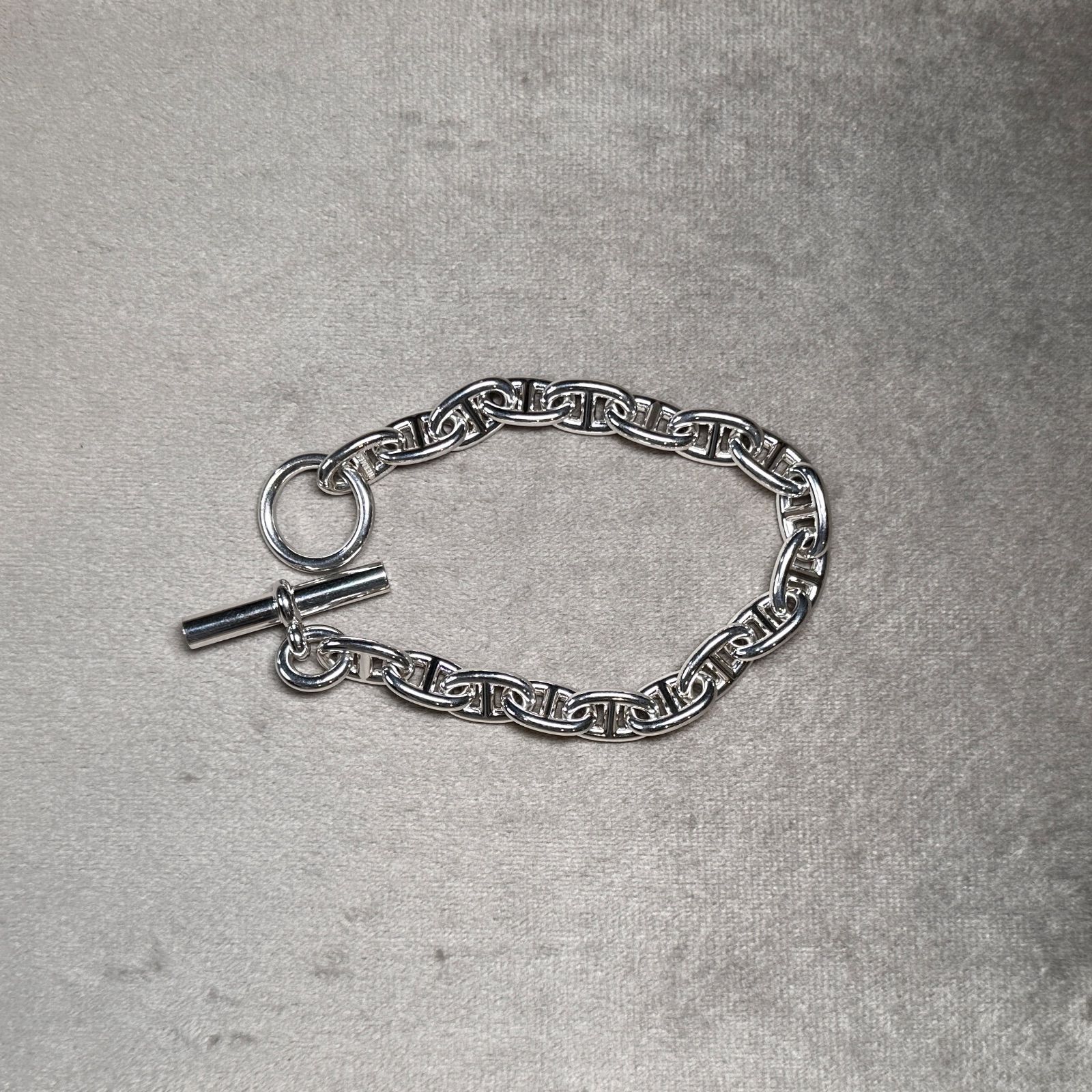 HERMES Chaine d Ancre MM 18コマ HERMES シェーヌダンクル MM 18コマ 19.5cm 箱付き HERMES Chaîne d