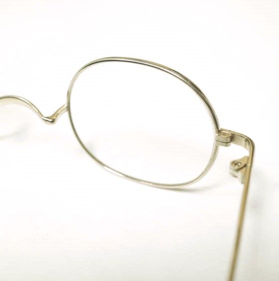 Buddy Optical クリアラウンドメガネ バディオプティカル Buddy Optical cis pure titanium - YouTube