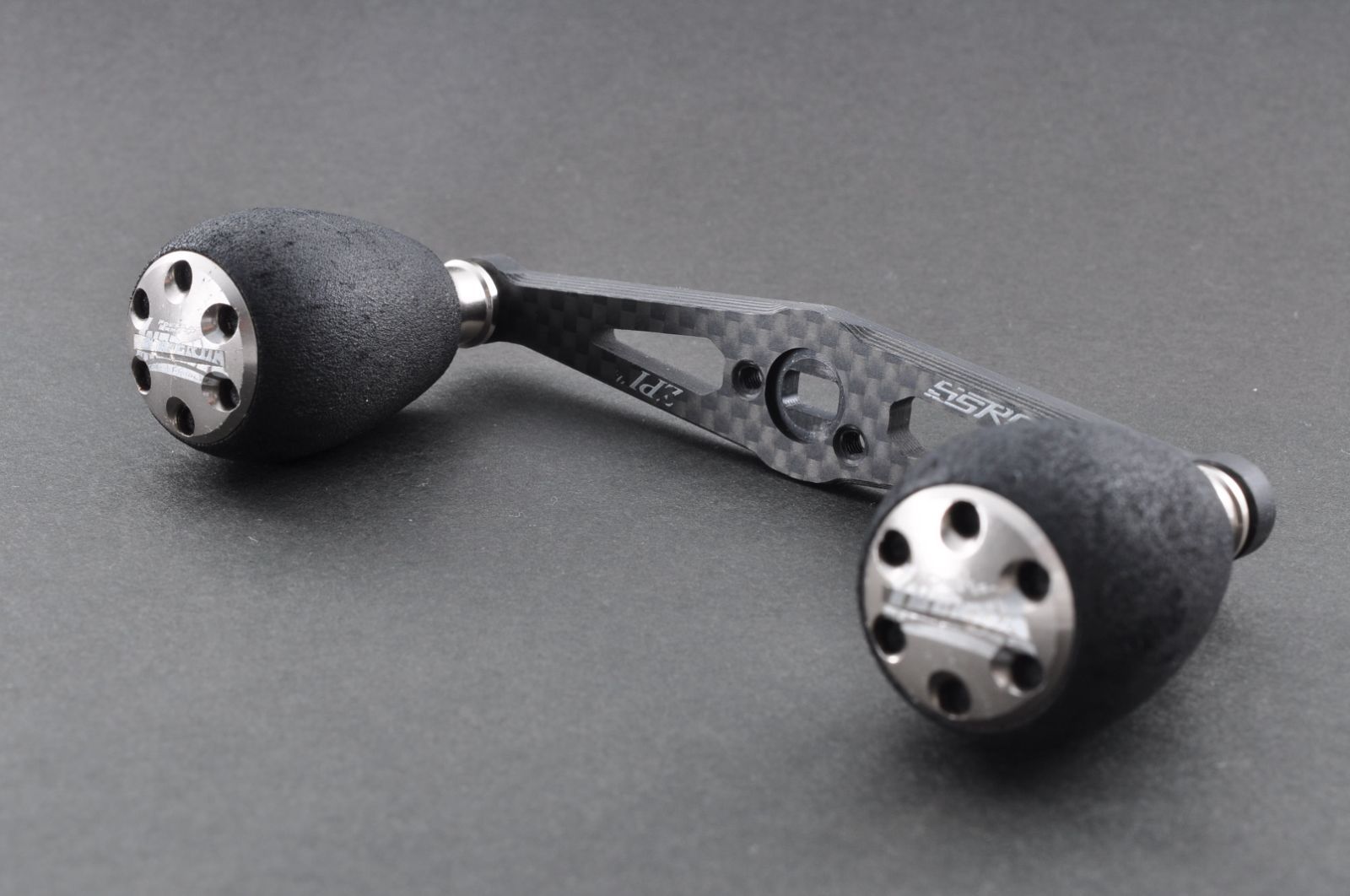 ☆ZPI イナーシャ カーボンハンドル 92mm EVAノブ シマノ用 付属品