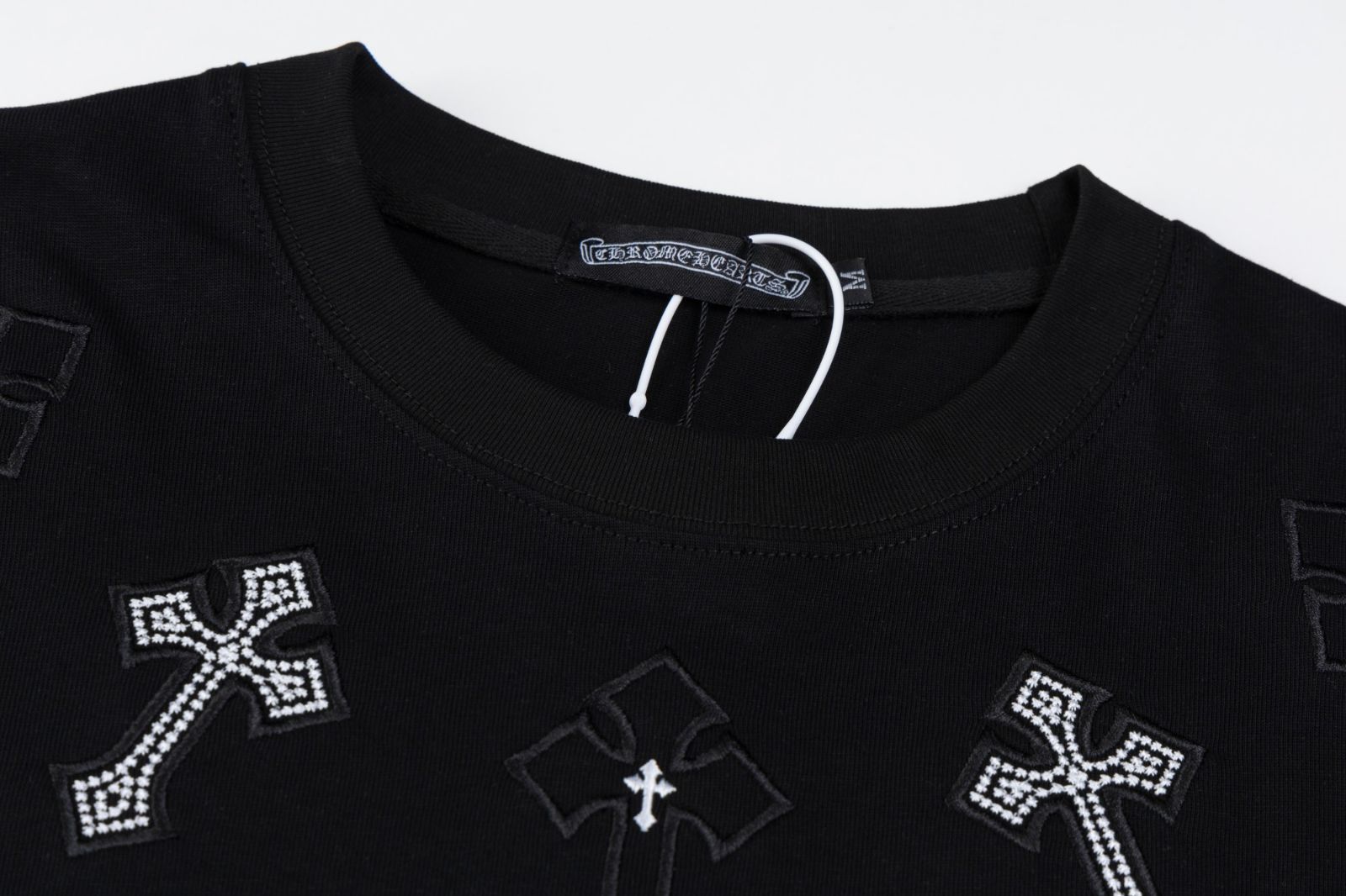 クロム トップス 今日特価】Chrome Hearts クロムハーツ 25SS 刺繍ロゴ T シャツ