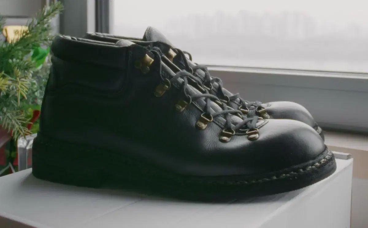  GUID グイディ 190 ハイキング ブーツ カープ フルグレイン 45 その他 ブーツ 革靴