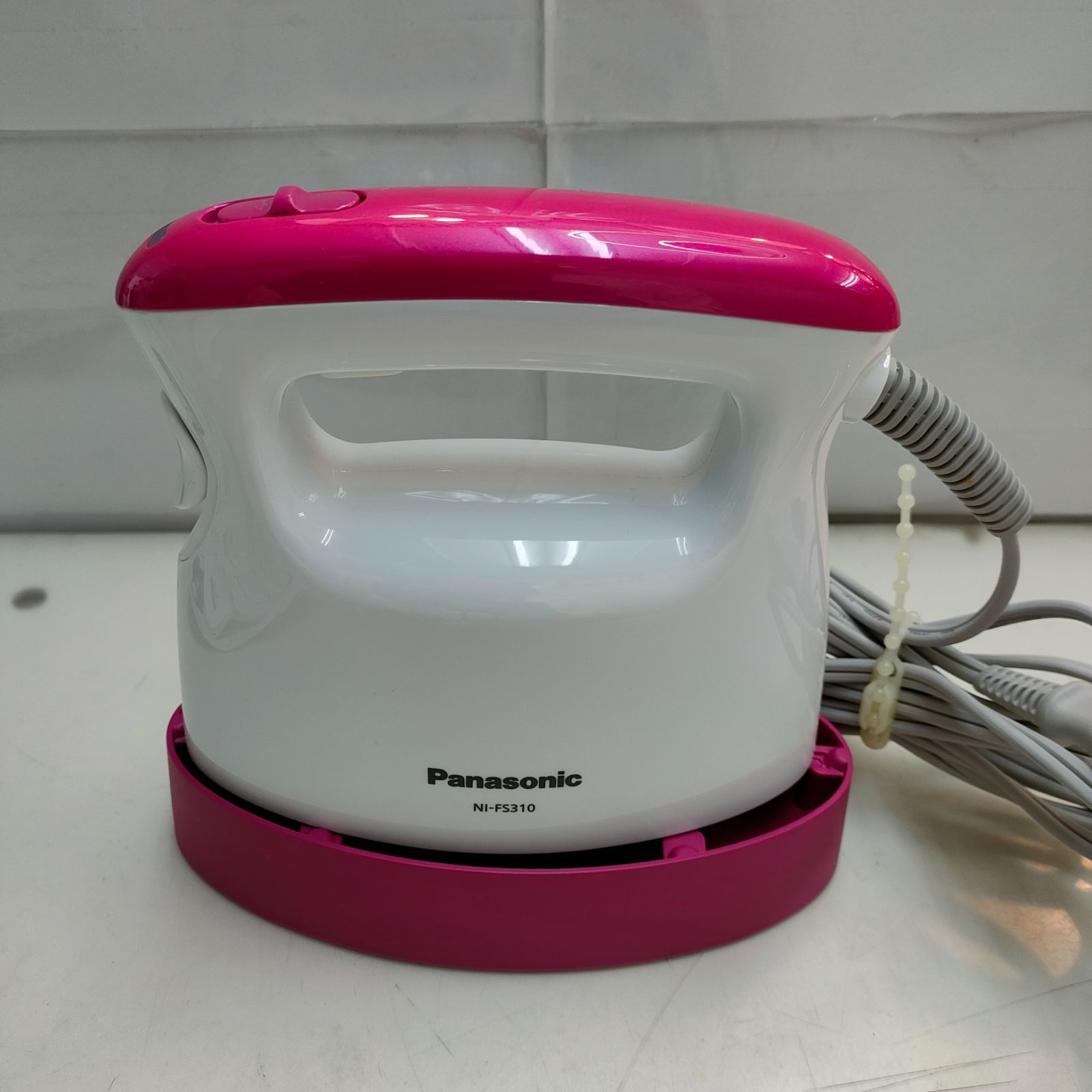 panasonic/パナソニック 衣類スチーマー NI-FS310-VP 未使用品