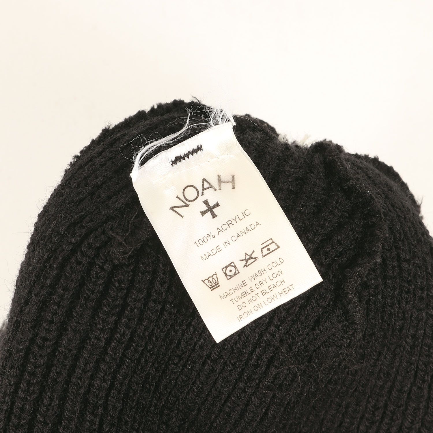 NOAH ノア ビーニー ニット帽 花柄 ブラック 刺繍ロゴ NOAH（ファッション） 新品 ノア NOAH Rose Logo Beanie