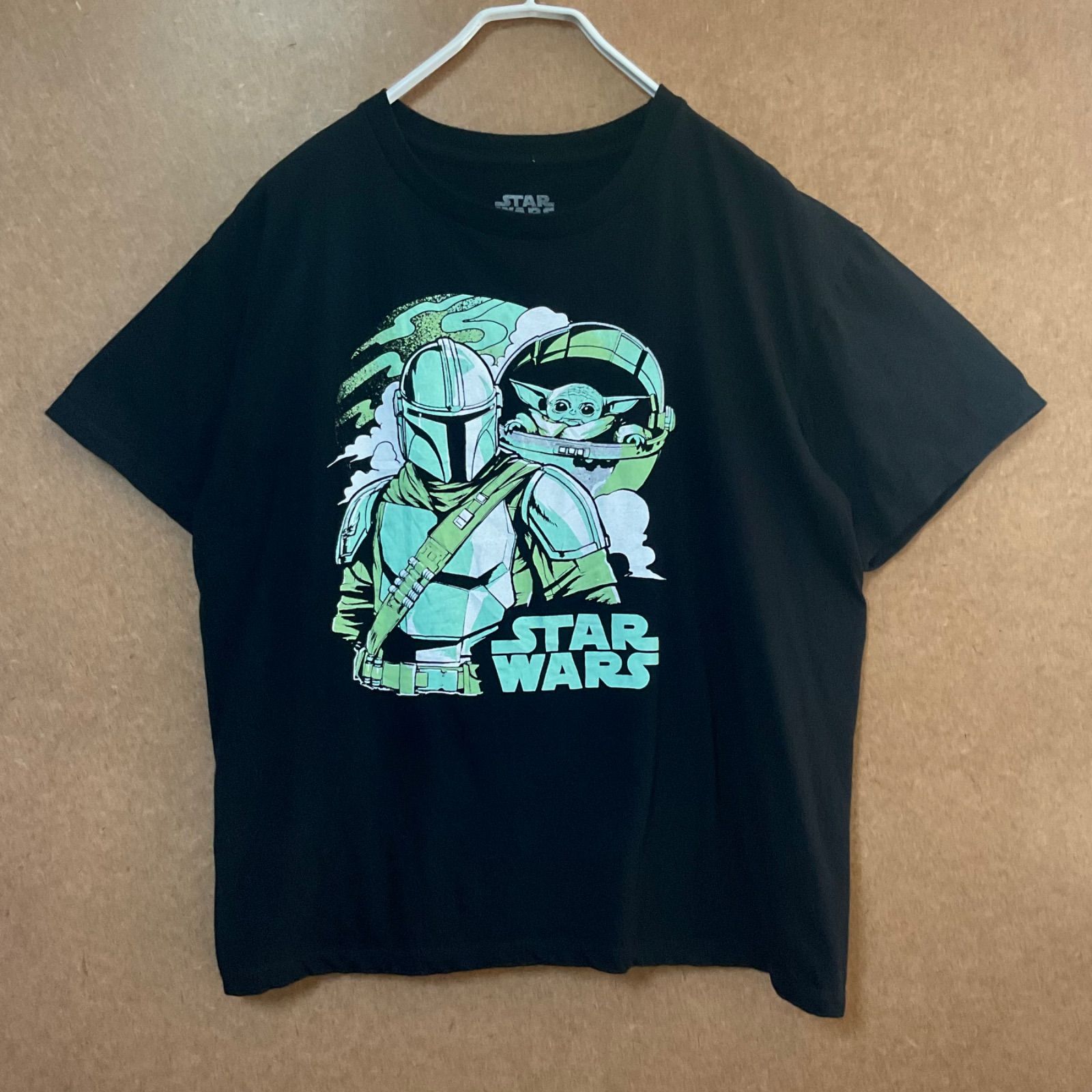 USA輸入古着 スター・ウォーズ マンダロリアンThe Mandalorian ボバフェット ベビーヨーダ　半袖Tシャツ 黒XL