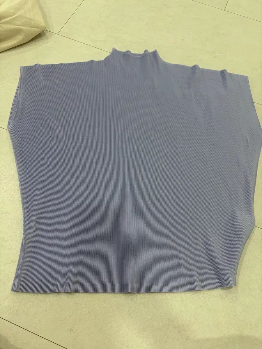 プリーツプリーズ パープル ゆるゆる ミスト