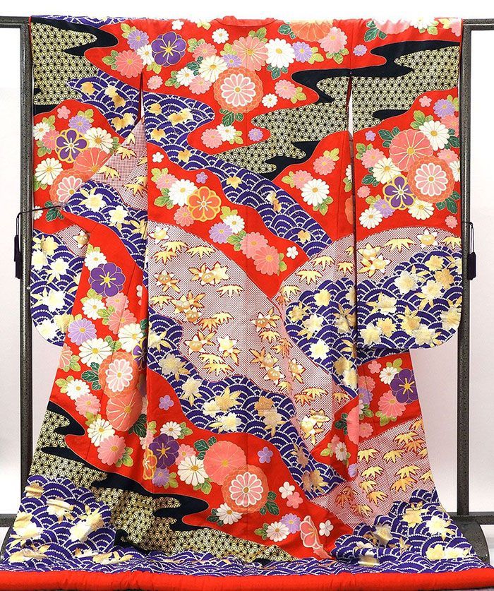 色打掛 正絹 吉祥 花 打掛 花嫁衣裳 婚礼 リサイクル 着物 e3197
