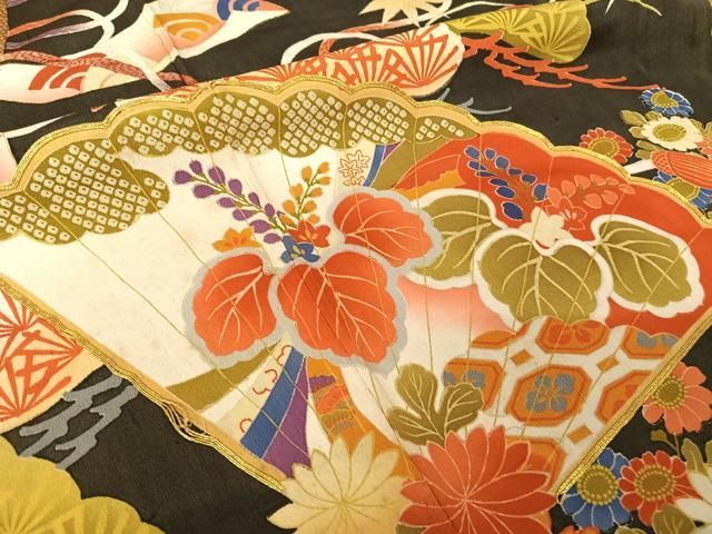 平和屋着物○アンティーク 大正ロマン 振袖 駒刺繍 御所車花文 黒地