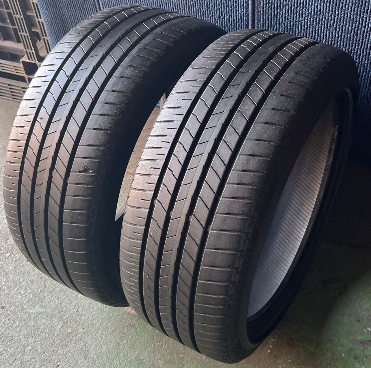 製造 溝6.5分山 BRIDGESTONE REGNO GR001 2本 225 45R18 走行面傷有り ASP3098