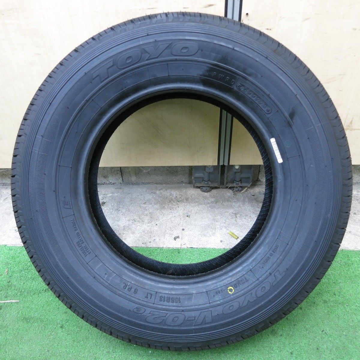 23年 1本 165R13 6PR トーヨー V-02e タイヤ 13インチ 小型 トラック バン プロボックス 等 5091201ナノタ