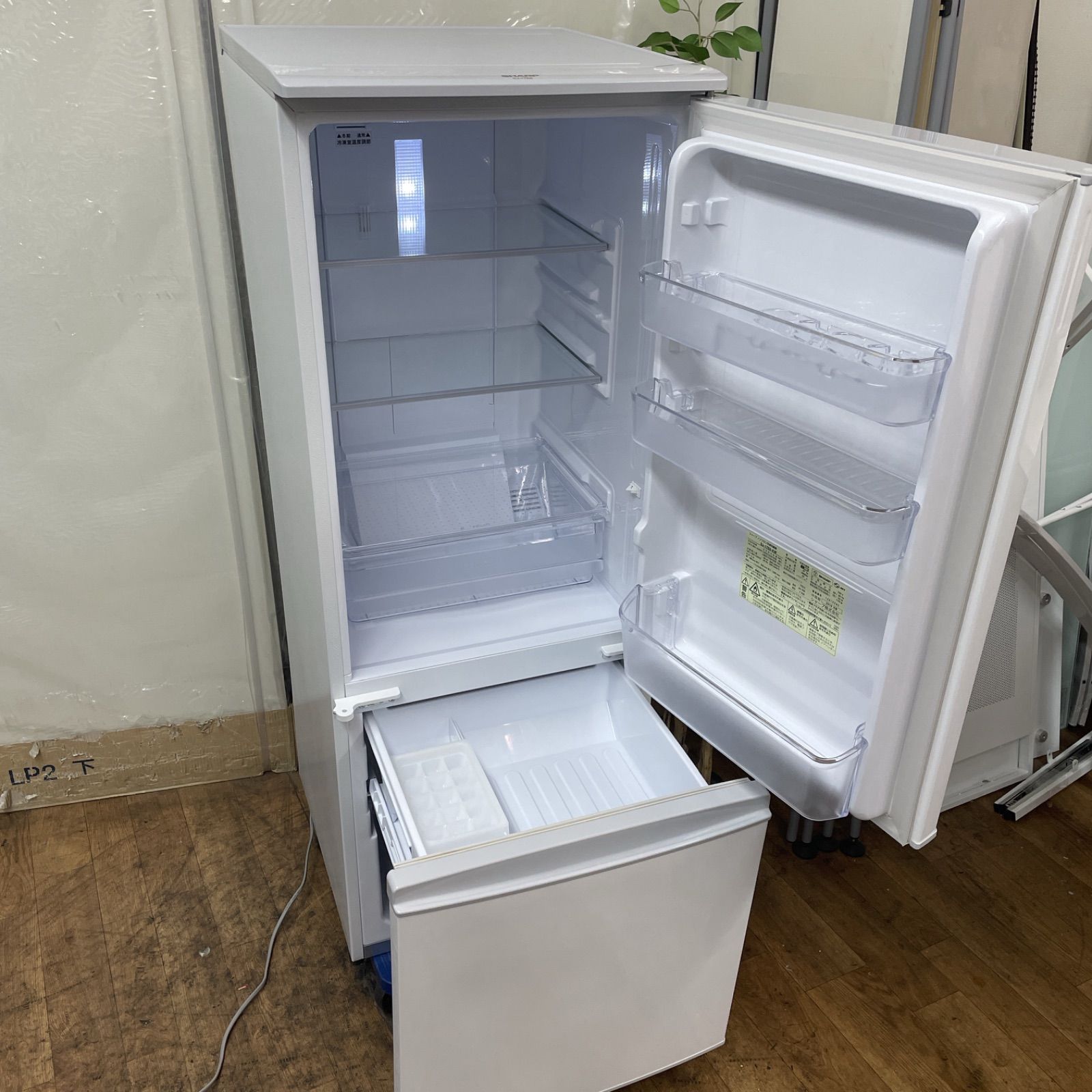 SHARP 2ドア冷蔵庫 2018年製 SJ-17E6-KW 167ℓ