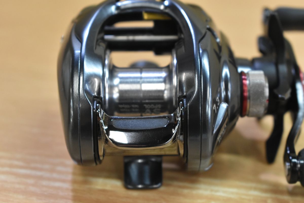  ダイワ 17 タトゥーラ SV TW 7 3 L 右 DAIWA TATULA ベイトリール バスフィッシング バス釣り ブラックバス 等 ベイトリール(ルアー用) リール