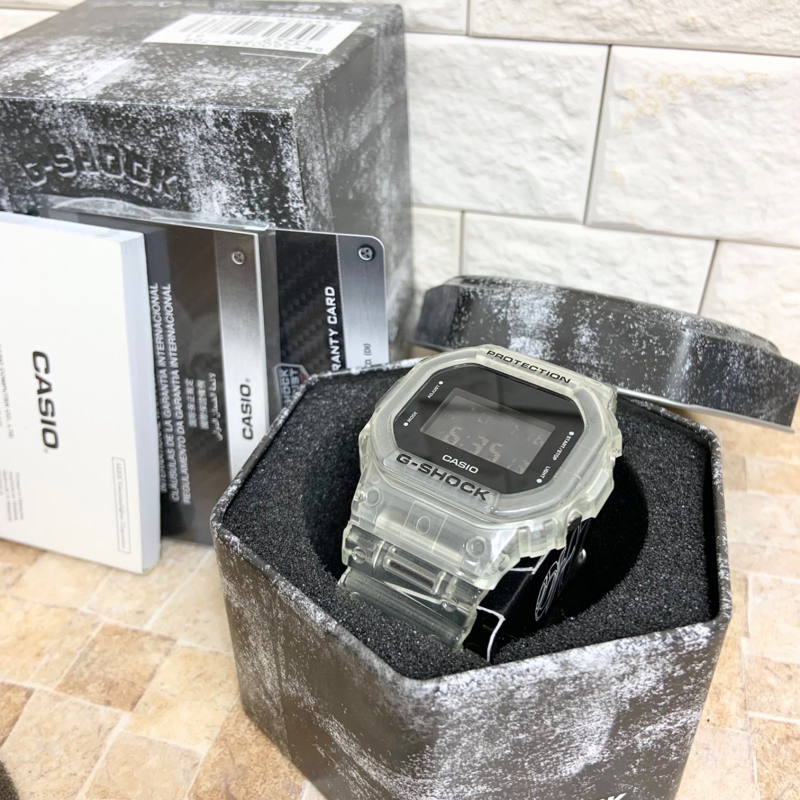 G-SHOCK DW-5600SKE クリア 付属品完備 G-SHOCK CASIO カシオ Gショック メンズ腕時計 Clear Skeleton
