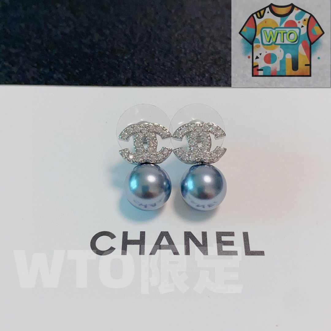 今日WTO】Chanel シャネル ダブル C パール スモール イヤリング