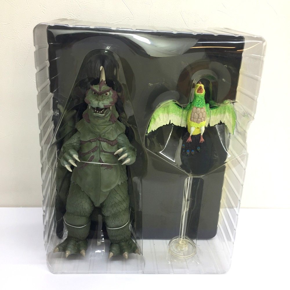 ☆未使用品 メディコムトイ ゴメス & リトラ 空想特撮シリーズ