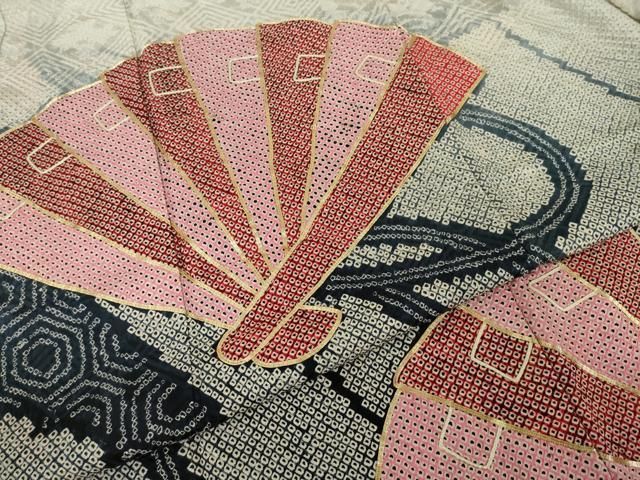 平和屋着物●訪問着　総絞り　駒刺繍　舞扇文　暈し染め　やまと誂製　正絹　逸品　AAAZ3752ck 平和屋着物○訪問着 総絞り 駒刺繍 舞扇文 暈し染め やまと誂製 正絹