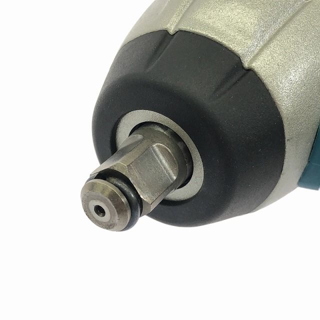18V