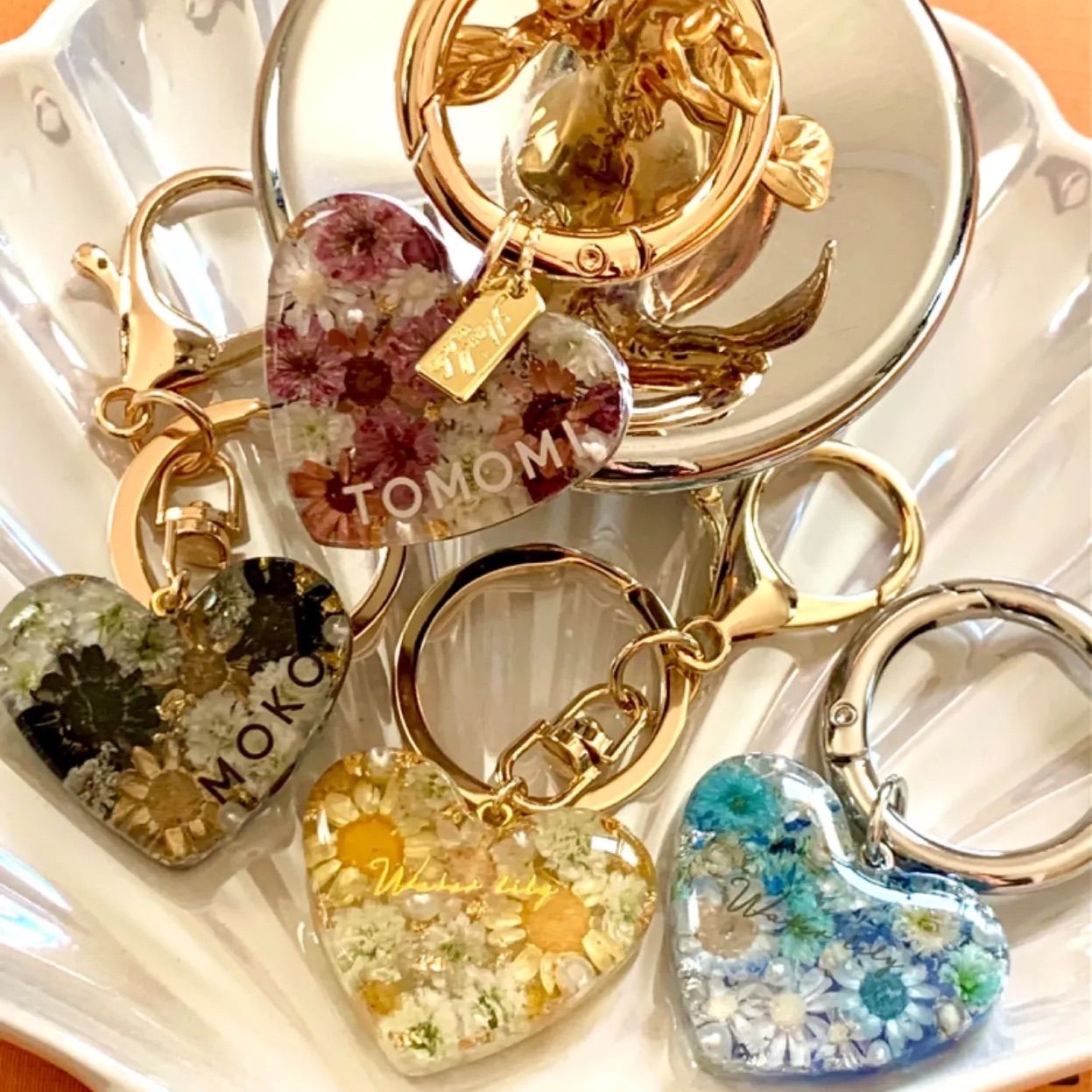ラスト3つ】 レジンキーホルダー ドライフラワー かわいい
