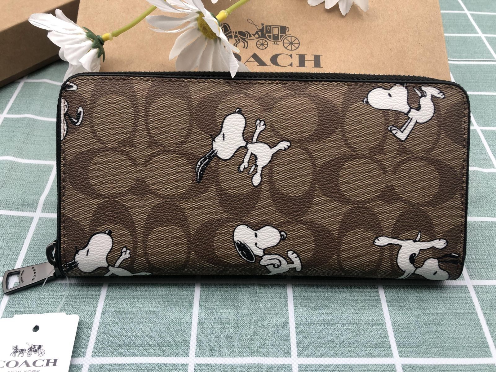 コーチ COACH 財布 長財布 プレゼントクーポン配布 SNOOPY スヌーピー レディース 贈り物 ギフト ウォレット 新品未使用 記念日 誕生日 アウトレット品 AA214