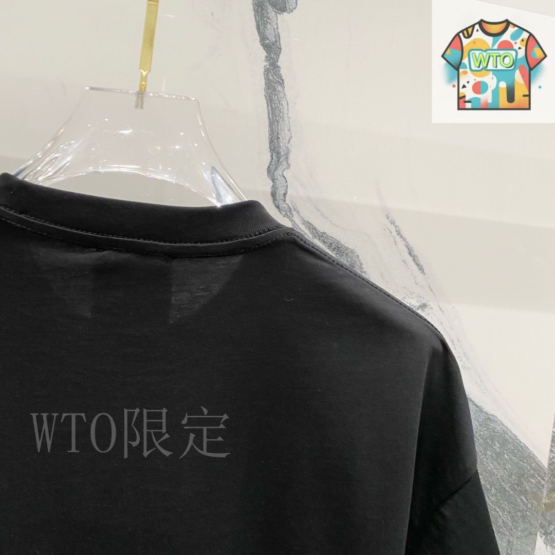 今日特価】GIVENCHY カラフルロゴ T シャツ-3 - メルカリ