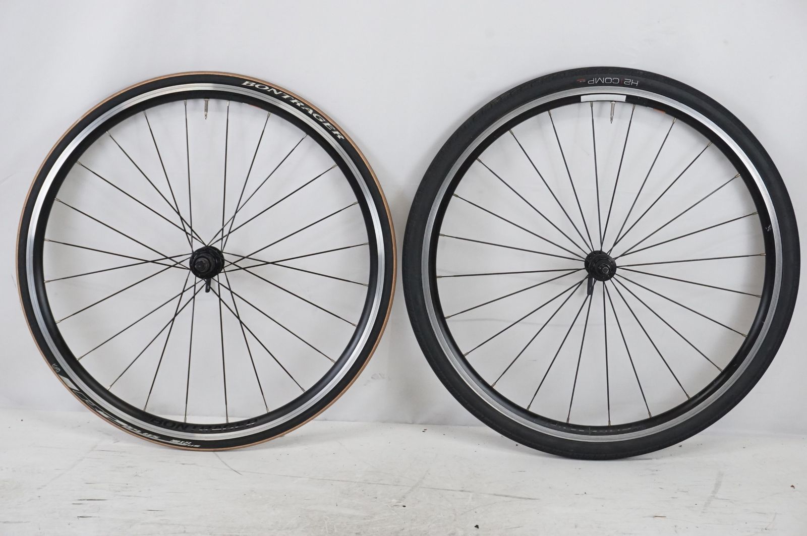 ボントレガー Affinity TLR 700c リム 2本セット Bontrager RACE TLR