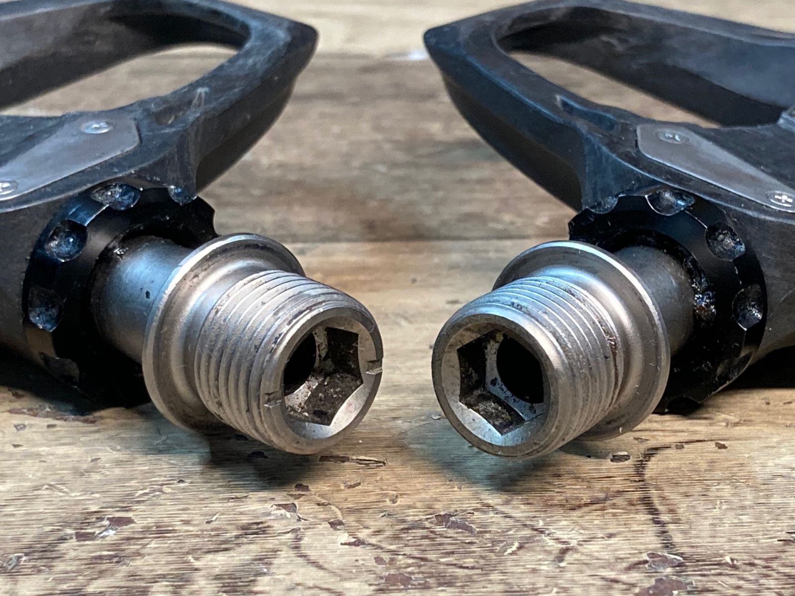 IF769 シマノ SHIMANO 105 PD-R7000 ビンディングペダル SPD-SL