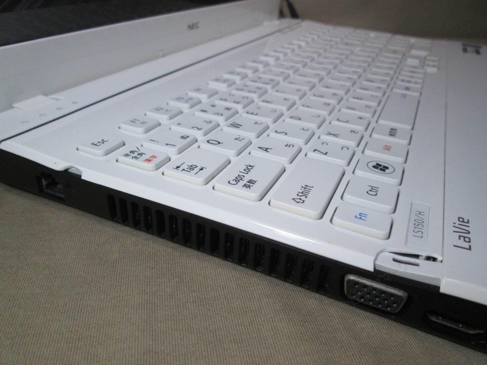 NEC LaVie S LS150/HS6W【SSD搭載】 Pentium B970 2.3GHz
