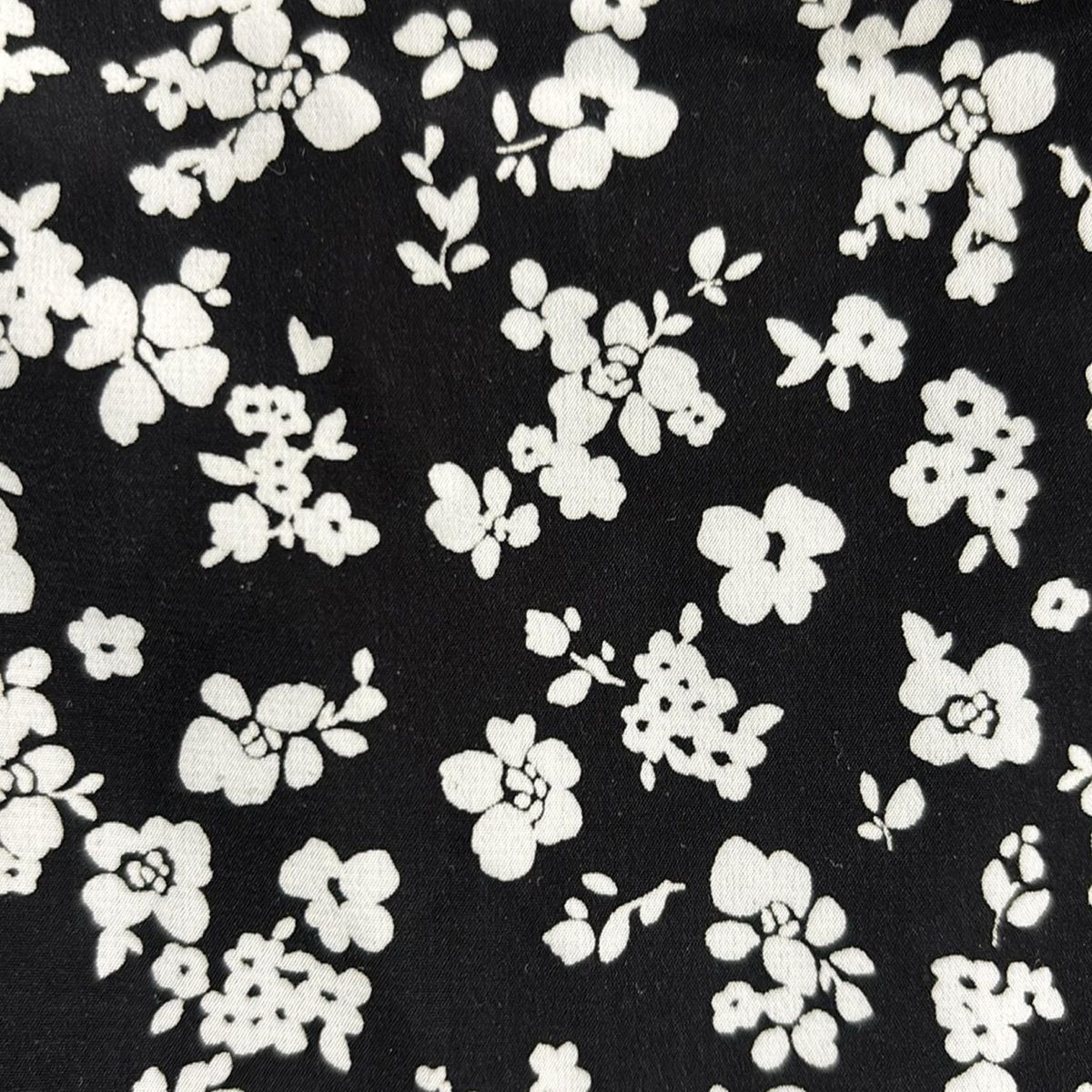 黒×白 Vネック|ノースリーブ|ロング|花柄|レース