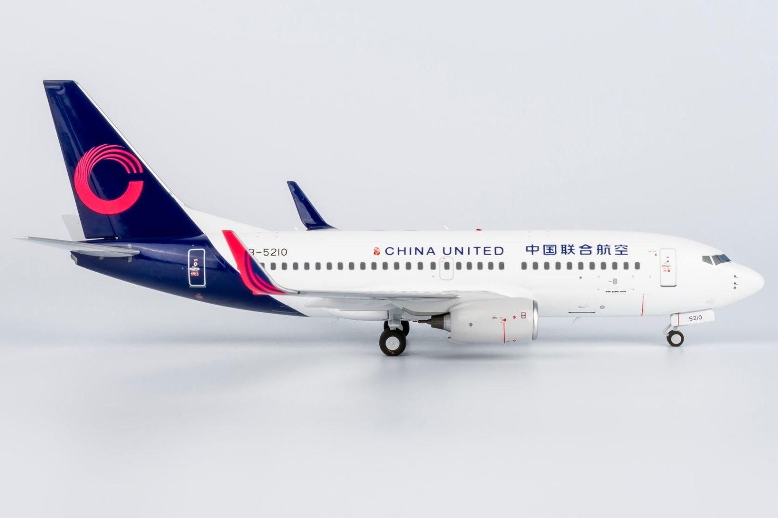 中国聯合航空 737-700