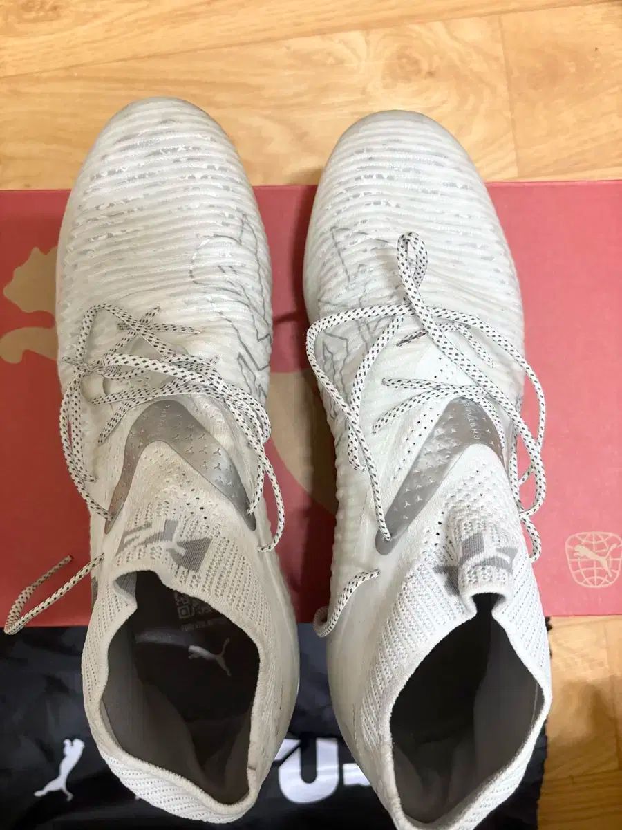 プーマ Hello Future 8 ULTIMATE FG 10813804 バッグ