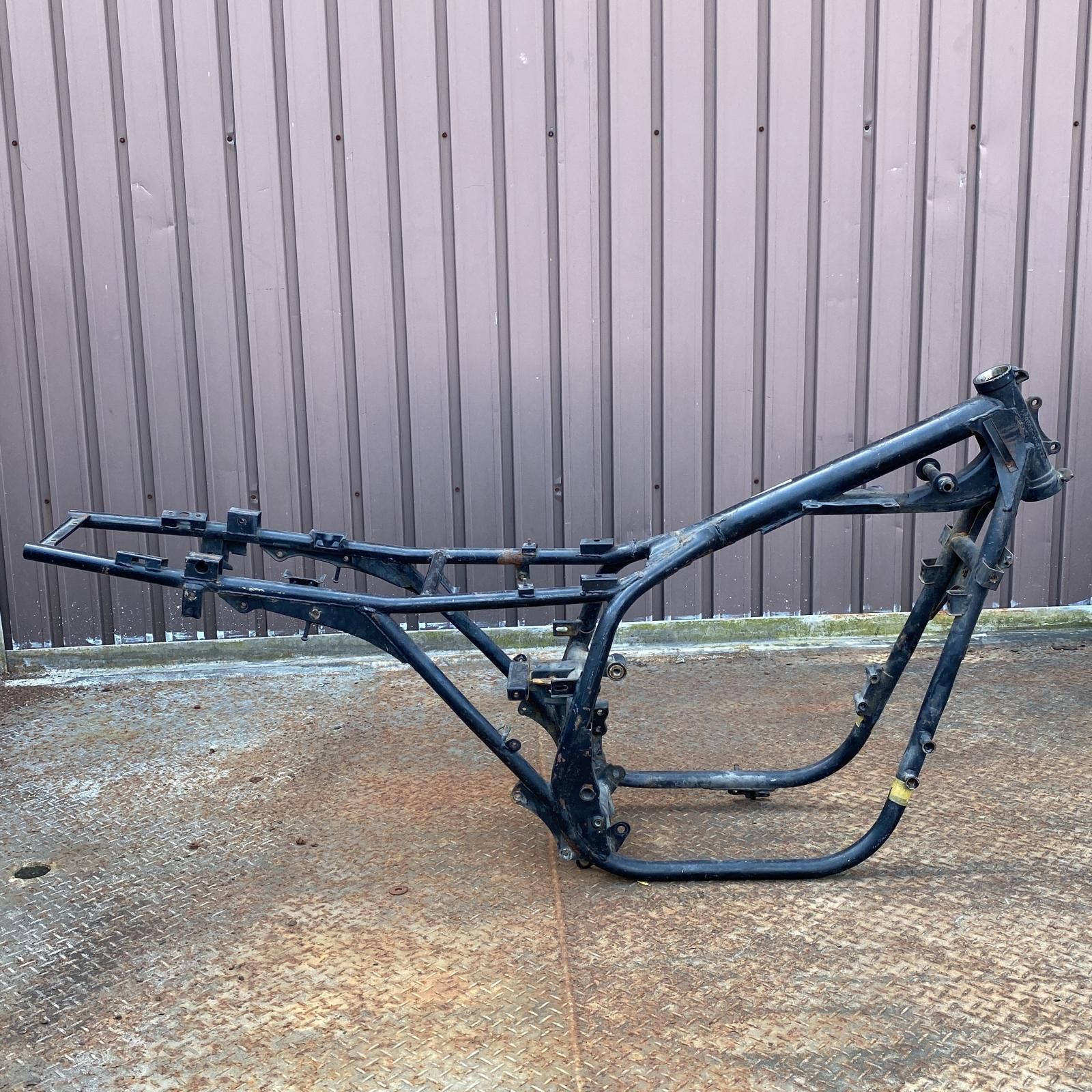 KAWASAKI GPZ400 フレーム 書類無し カワサキ - メルカリ