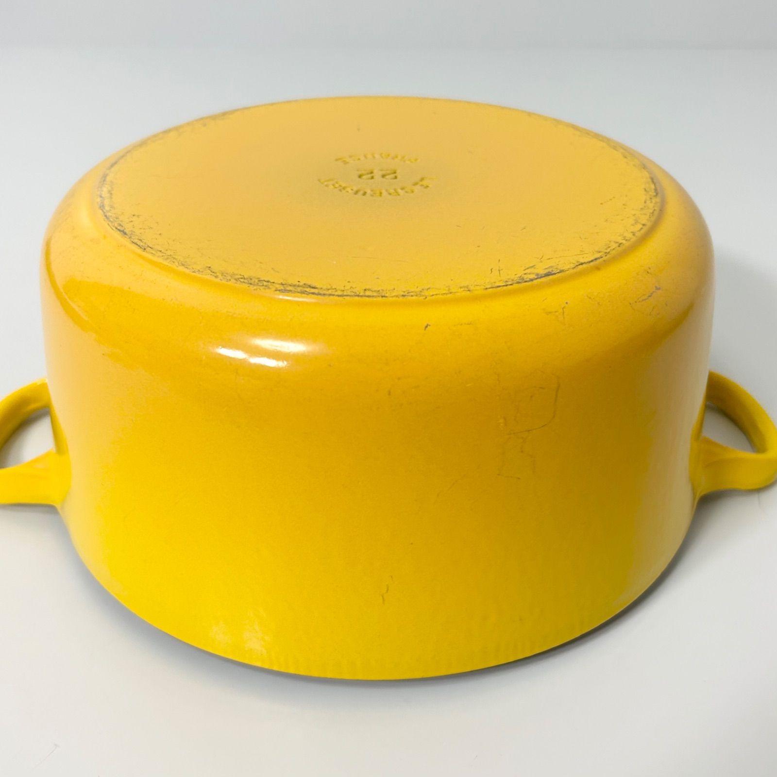 Le Creuset イエロー 両手鍋 28cm LE CREUSET (ルクルーゼ) 両手鍋