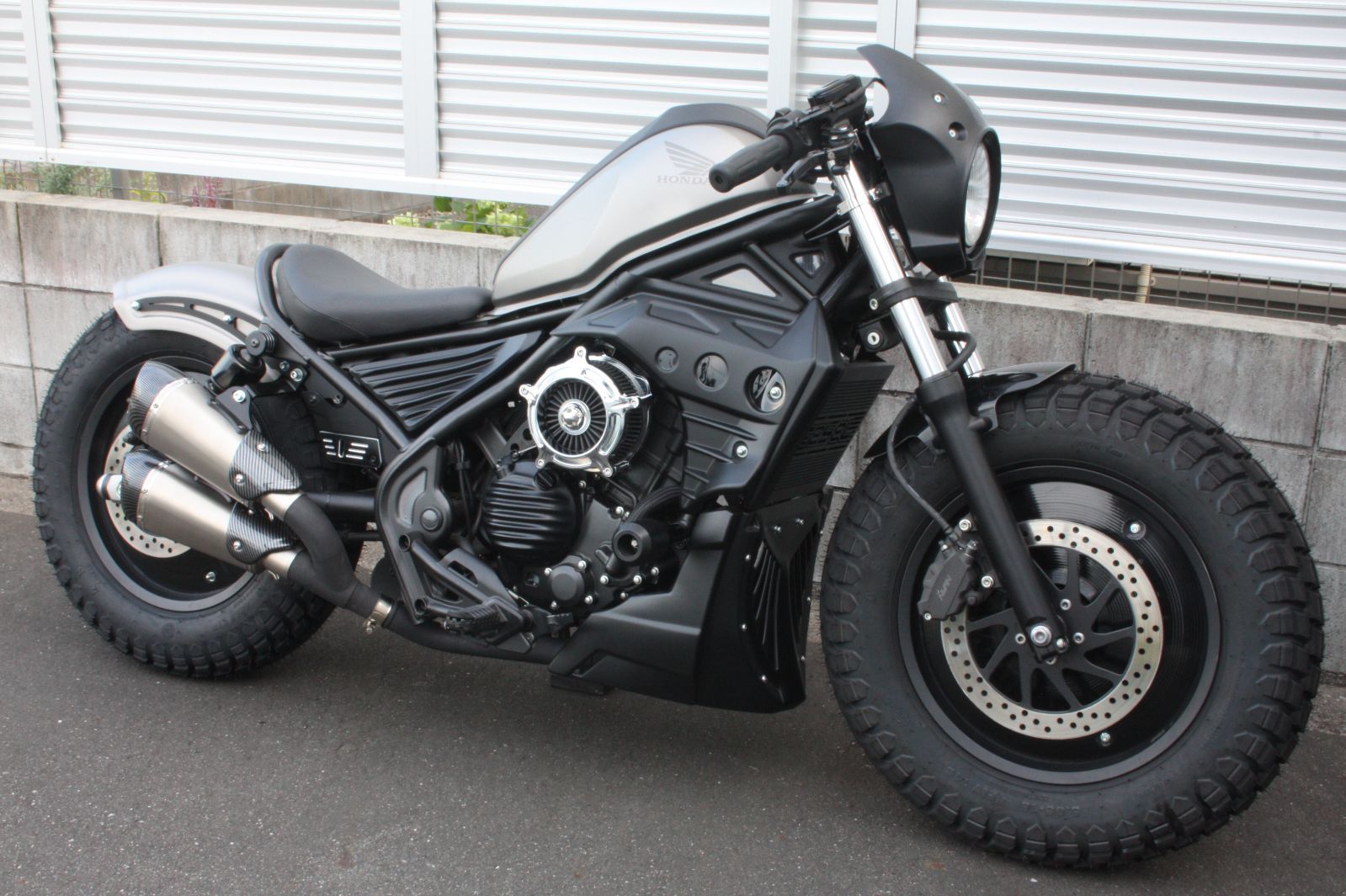 ダミーエアクリーナー