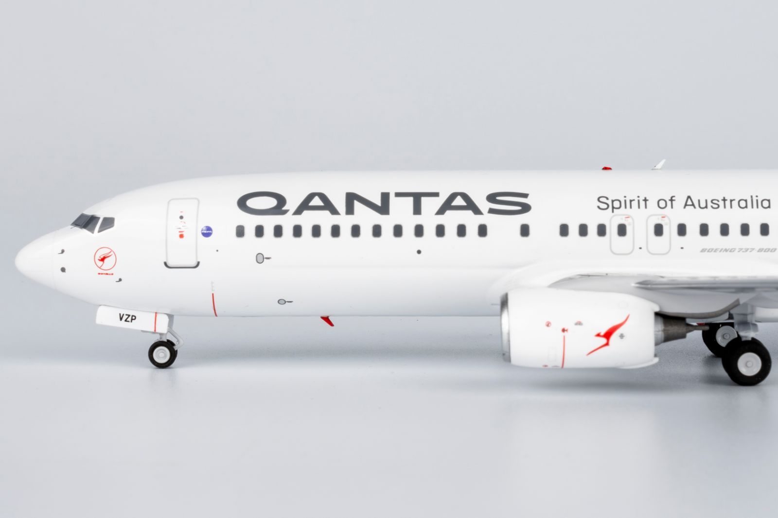 NGmodel カンタス航空 737-800 VH-VZP 1/200 08035 - メルカリ NGmodel カンタス航空 737-800 VH-VZP 1/200 08035 - メルカリ