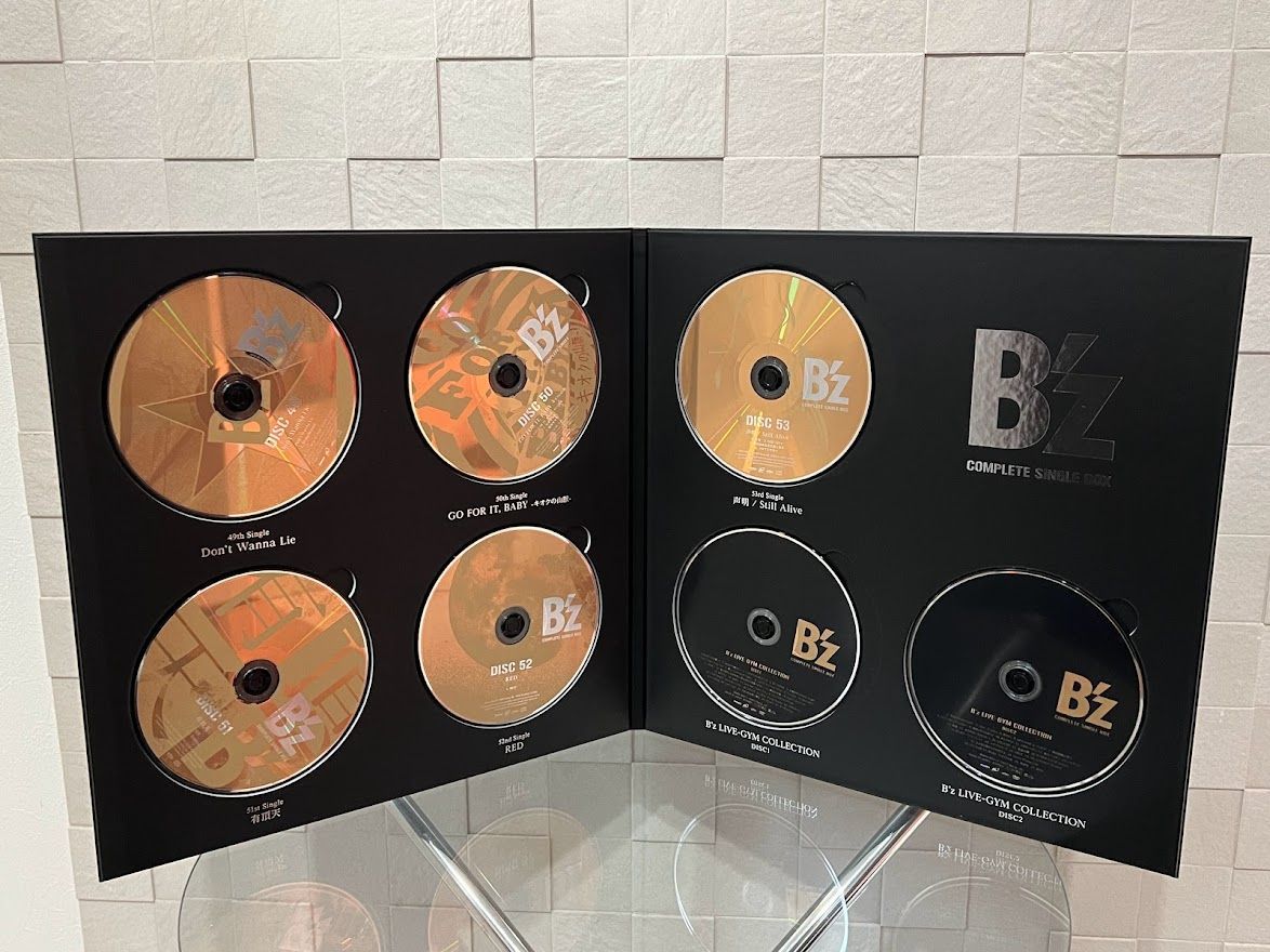 B'z COMPLETE SINGLE BOX Black Edition 邦楽 | dermascope.com