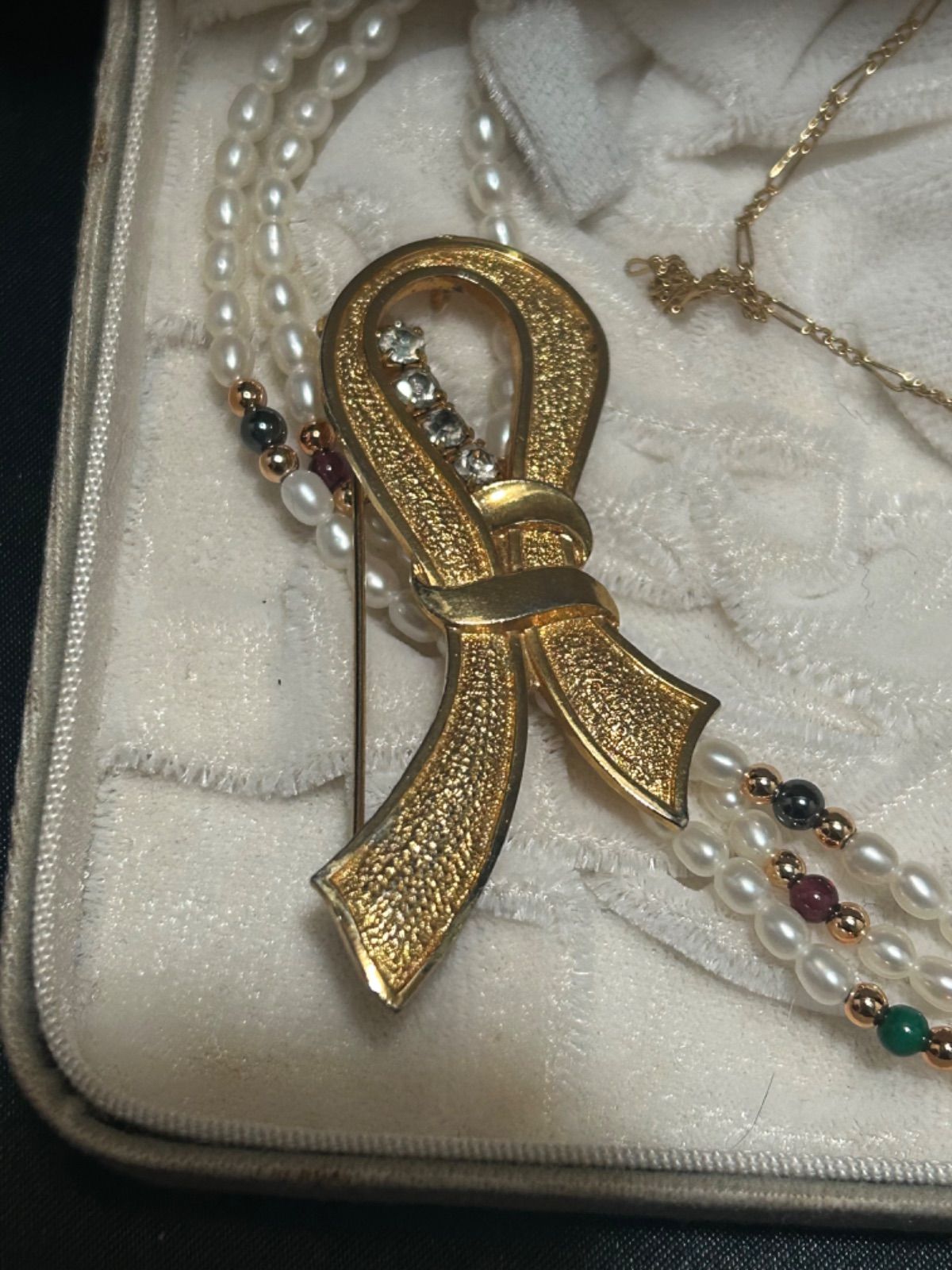 遺品整理 生前整理 アクセサリーまとめ売り 大量 ブローチ ネックレス