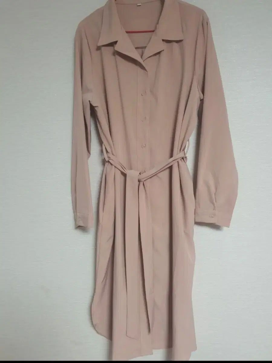 シャカシャカ素材 ロング丈ワンピース 66 サイズ