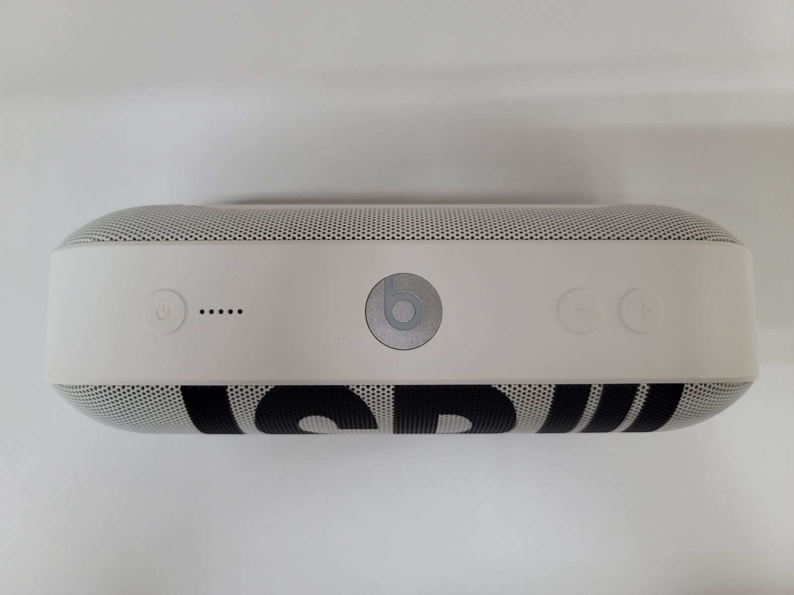 三代目 J SOUL BROTHERS Beats Pill+スピーカー Amazon.co.jp: 三代目JSB beats Pill+ スピーカー : ホビー