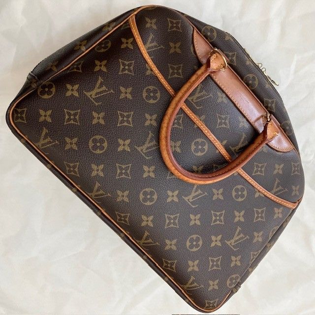 ルイヴィトン Louis Vuitton トゥルーヴィル モノグラム M42228 - メルカリ