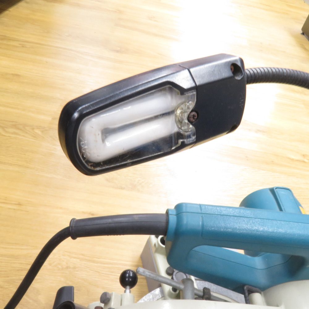 makita マキタ 100V 216mm 卓上マルノコ ノコ刃・ダストバッグ欠品