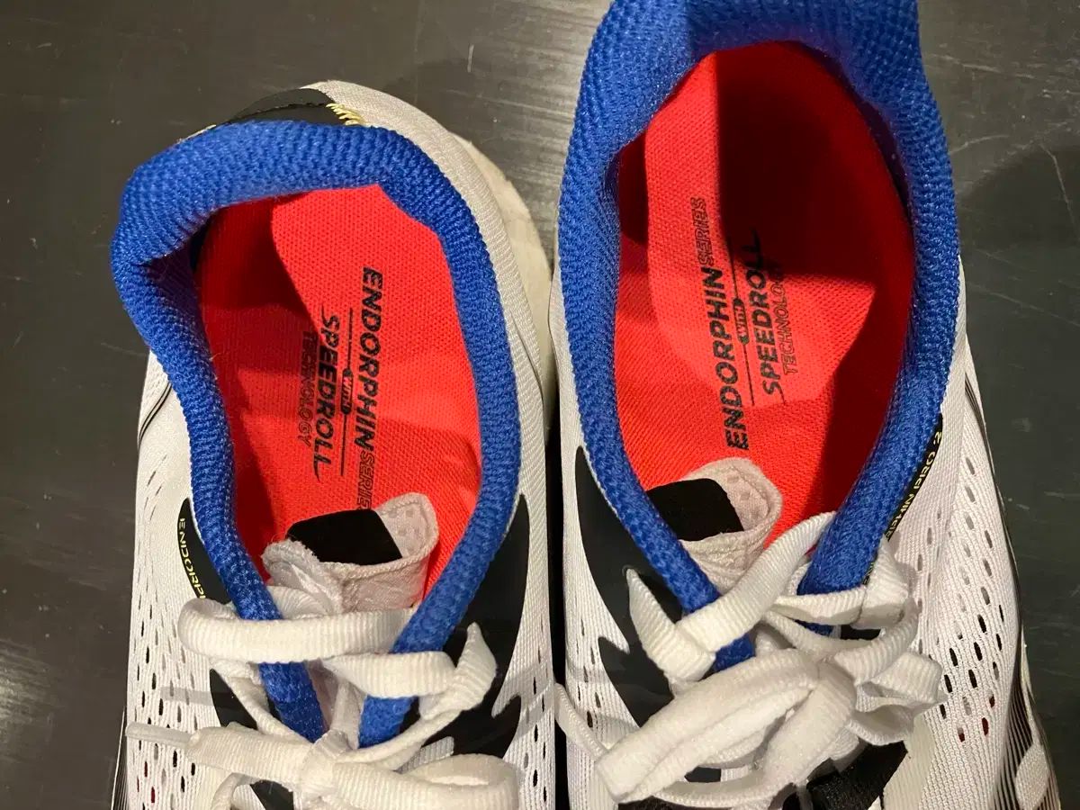 300