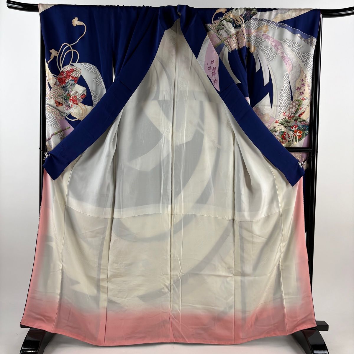 ⭐︎豪華絢爛⭐︎ 振袖　セミアンティーク　宝尽くし　着丈159.5㎝ 振袖 身丈157cm 裄丈65.5cm M 袷 扇 鶴 金銀彩 ぼかし 朱色 正絹