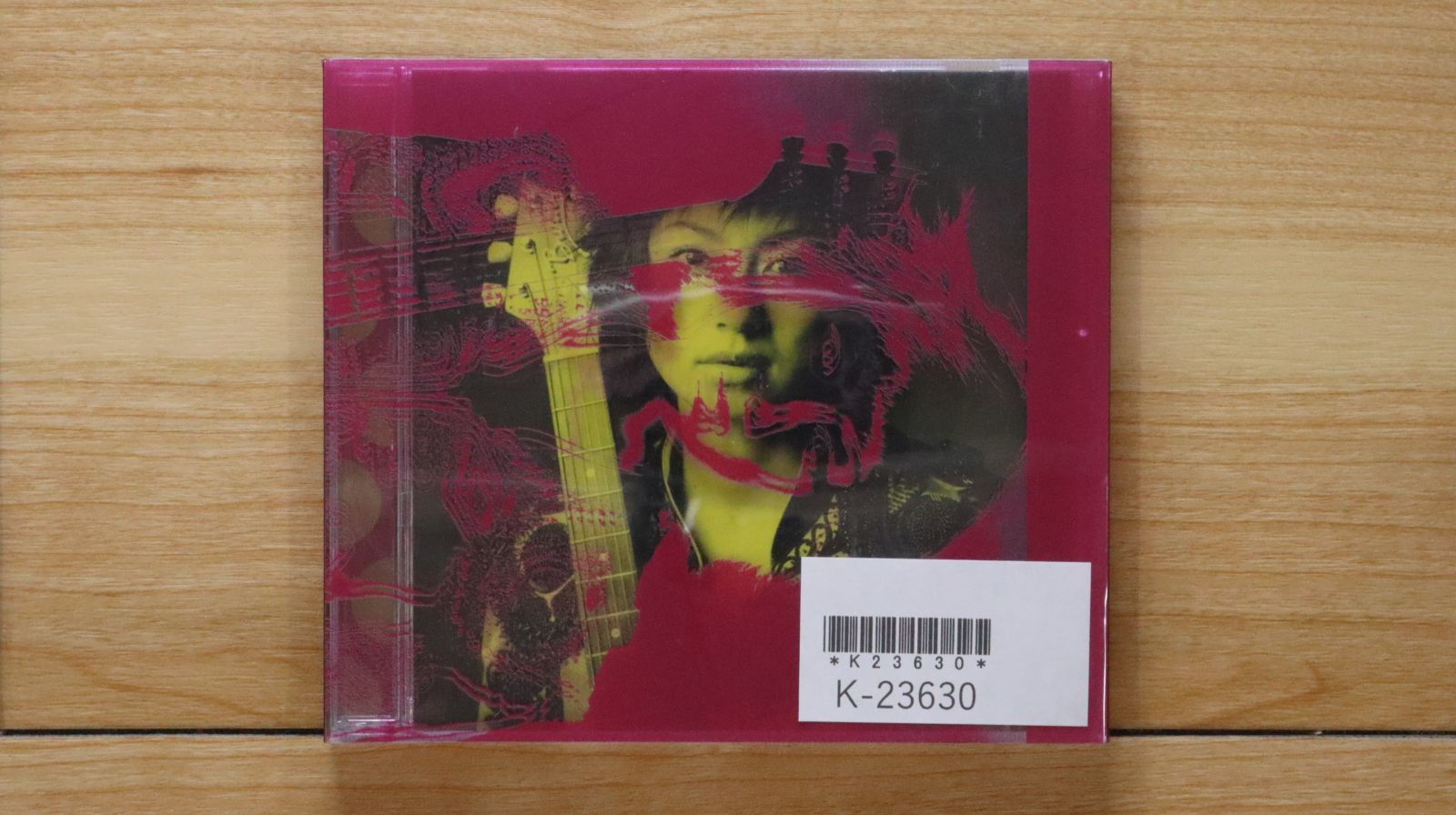 キスマークコラボ時計　腕時計　鈴木あみ限定モデル　watch 国内盤CD☆鈴木あみ /Ami Suzuki□ infinity eighteen vol.2