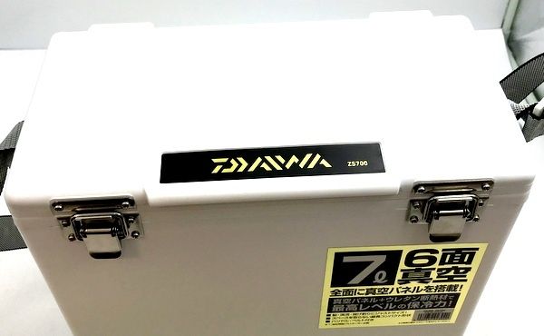 ダイワ クーラーボックス 釣り ZS 700 DAIWA 6面真空