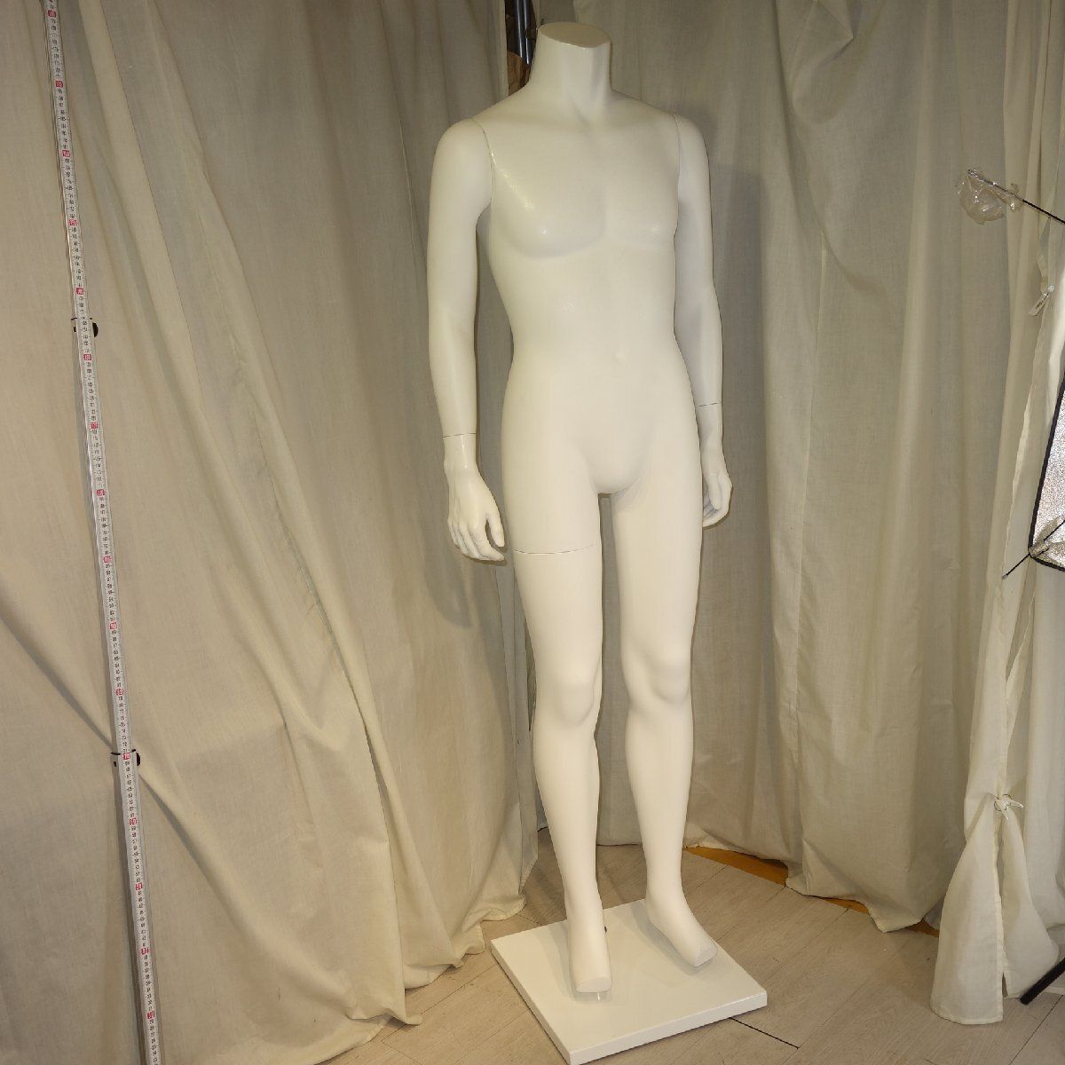 TOMANE トーマネ メンズマネキン アパレル 店舗 ホワイト ウエストリフトアップ 全身 什器 洋服 展示 M239
