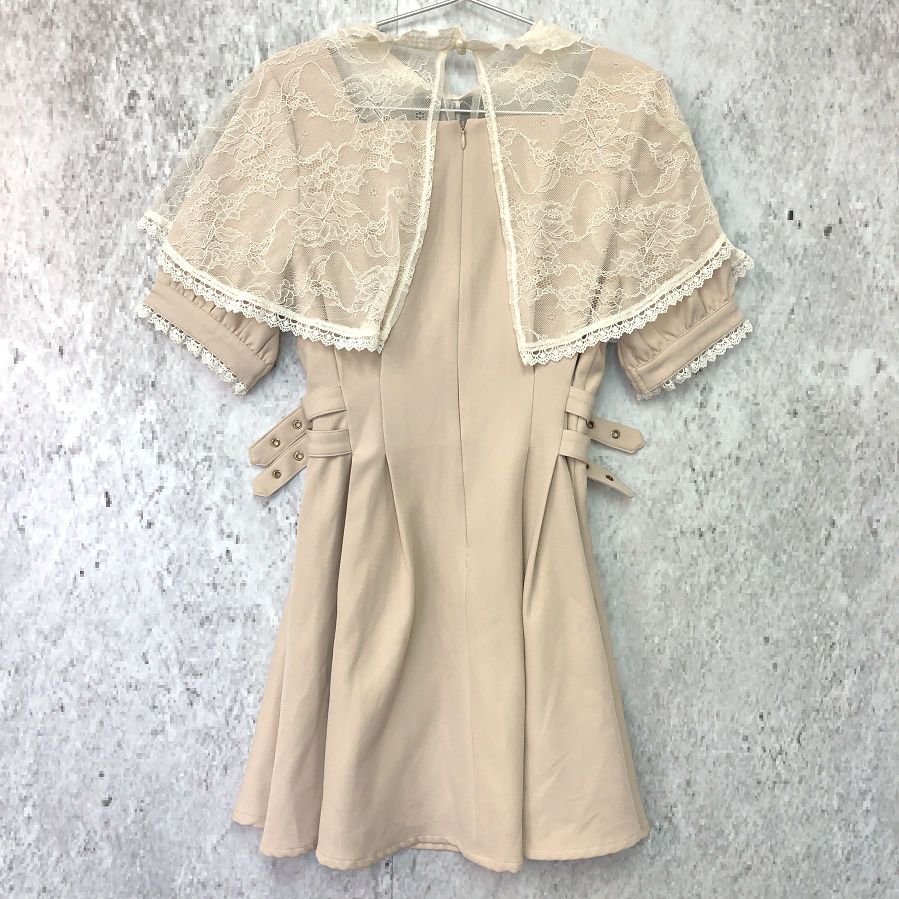 ROJITA レースケープリボンワンピース 半袖 ホワイト ROJITA レースケープリボンワンピース 半袖 ホワイト summer