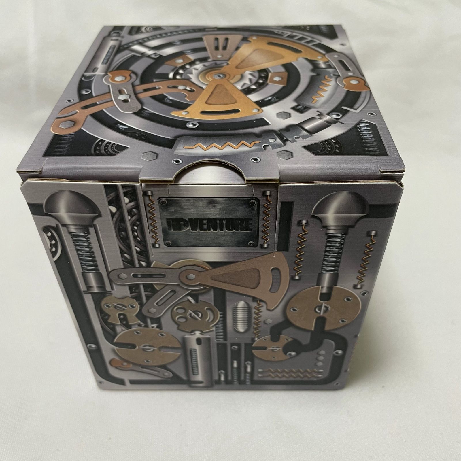 からくり箱】Cluebox - ケンブリッジの迷宮 - Cluebox - Escape