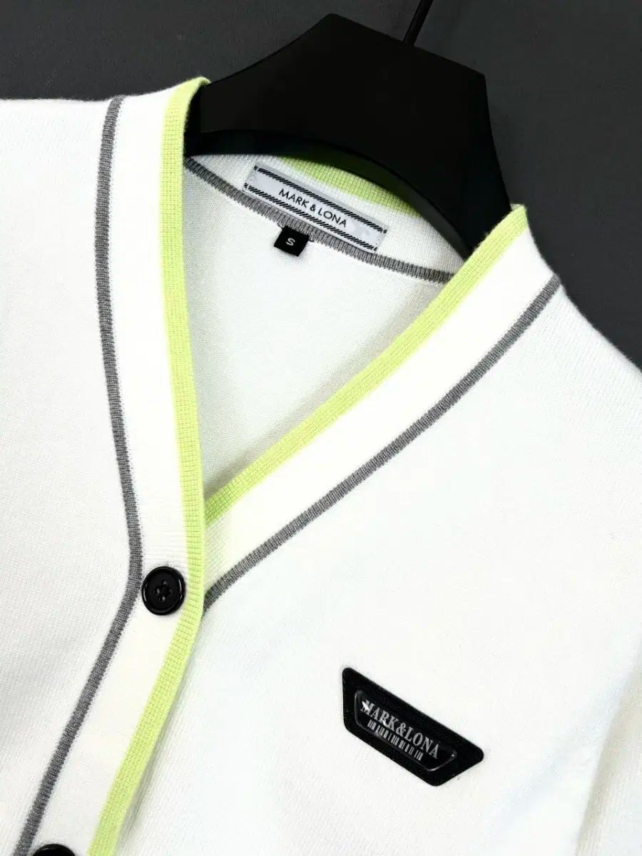 LONA マークアンドロナ